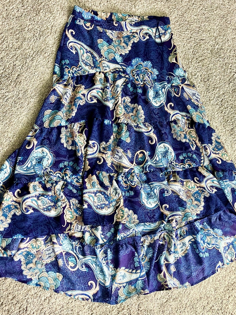 Francesca's Multicolor Blue Paisley high low Skirt
